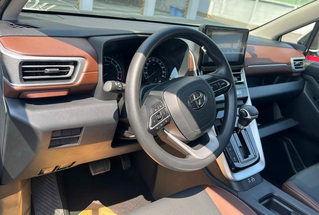 Toyota Innova Cross thêm bản thấp tại Việt Nam: Cắt bớt trang bị, giá 730 triệu đồng - Ảnh 2.