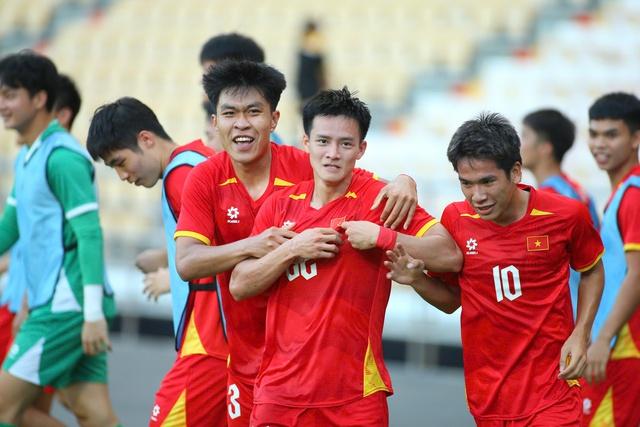 VFF tiết lộ tương lai HLV Mai Đức Chung: Sau Asian Cup 2026 là...- Ảnh 2.