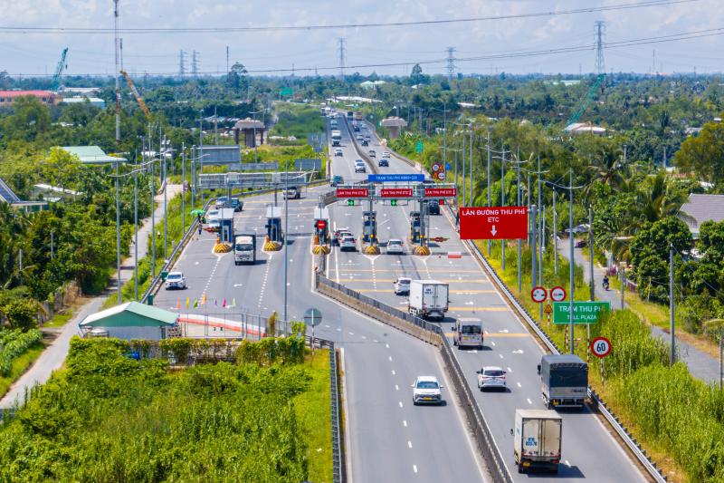 Cao tốc TP.HCM đi miền Tây trước ngày được mở rộng- Ảnh 2. Cao tốc TP.HCM đi miền Tây trước ngày được mở rộng- Ảnh 2.