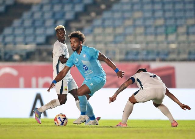 Xuân Son rực sáng lập hat-trick, CLB Nam Định thắng dễ nhà vô địch Myanmar- Ảnh 1.