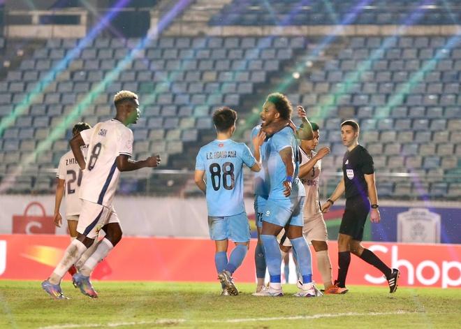 Xuân Son rực sáng lập hat-trick, CLB Nam Định thắng dễ nhà vô địch Myanmar- Ảnh 2.