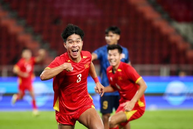 Chủ tịch VFF: SEA Games 33 là lời khẳng định cho hướng đi đúng đắn của bóng đá Việt Nam- Ảnh 4. Chủ tịch VFF: SEA Games 33 là lời khẳng định cho hướng đi đúng đắn của bóng đá Việt Nam- Ảnh 4.
