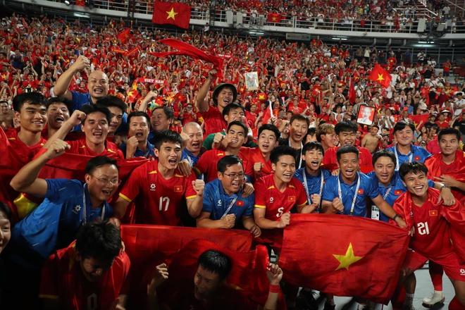 Chủ tịch VFF: SEA Games 33 là lời khẳng định cho hướng đi đúng đắn của bóng đá Việt Nam- Ảnh 9. Chủ tịch VFF: SEA Games 33 là lời khẳng định cho hướng đi đúng đắn của bóng đá Việt Nam- Ảnh 9.