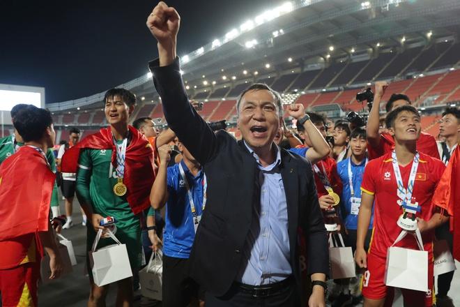Chủ tịch VFF: SEA Games 33 là lời khẳng định cho hướng đi đúng đắn của bóng đá Việt Nam- Ảnh 6. Chủ tịch VFF: SEA Games 33 là lời khẳng định cho hướng đi đúng đắn của bóng đá Việt Nam- Ảnh 6.