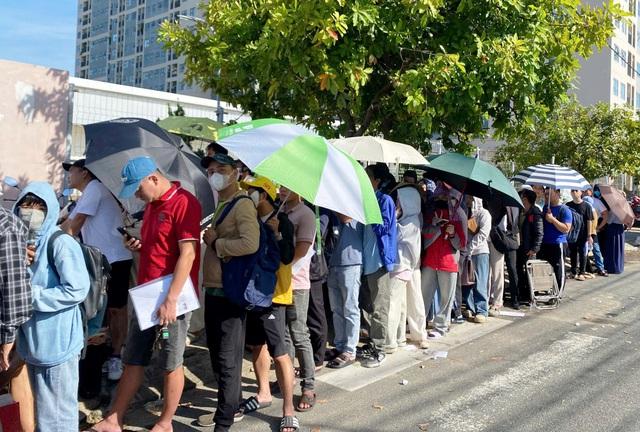 Hơn 1.000 hồ sơ đăng ký nhưng chỉ có 305 người được mua nhà ở xã hội - Ảnh 2.