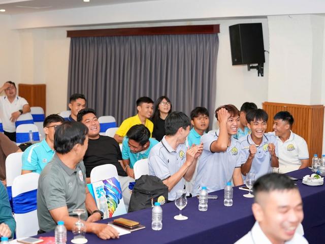 Vòng loại khu vực TP.HCM xuất hiện 3 'nhóm tử thần', các đội căng thẳng…- Ảnh 5. Vòng loại khu vực TP.HCM xuất hiện 3 'nhóm tử thần', các đội căng thẳng…- Ảnh 5.