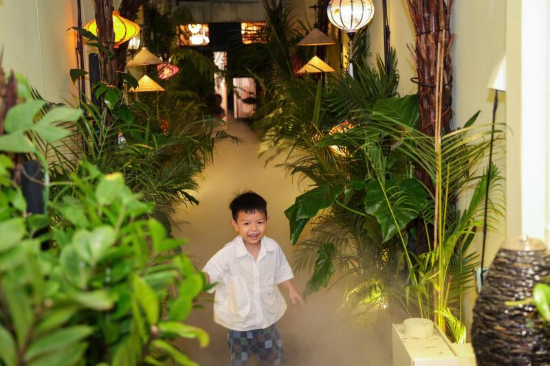 Bất ngờ mâm cỗ tết 3 miền ngay tại TP.HCM: Thực khách hào hứng 'ăn tết sớm' - Ảnh 3.