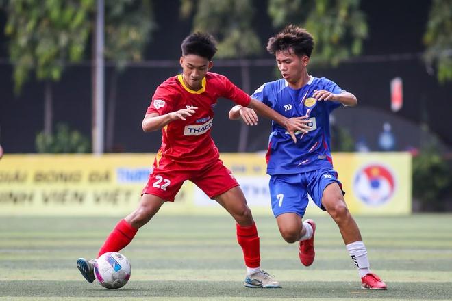 Đội Trường ĐH Tôn Đức Thắng giành vé play-off đầu tiên với phong độ hủy diệt- Ảnh 3. Đội Trường ĐH Tôn Đức Thắng giành vé play-off đầu tiên với phong độ hủy diệt- Ảnh 3.