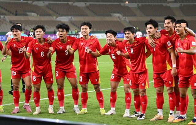 HLV Park Hang-seo và Kim Sang-sik thăng hoa rực rỡ ở Việt Nam, hãy nghe nhân vật đặc biệt phân tích…- Ảnh 4. HLV Park Hang-seo và Kim Sang-sik thăng hoa rực rỡ ở Việt Nam, hãy nghe nhân vật đặc biệt phân tích…- Ảnh 4.
