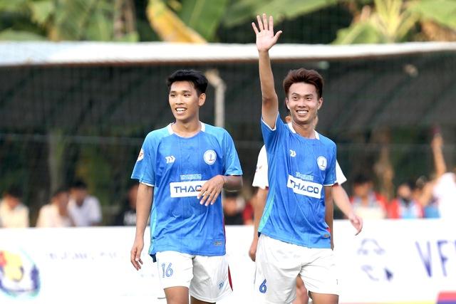 Cầu thủ 'đặc biệt' của Trường ĐH Đồng Tháp tại TNSV THACO cup 2026: Vợ con luôn sát cánh- Ảnh 1.