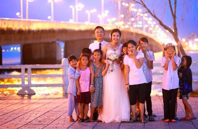Cuộc hội ngộ bất ngờ bên ảnh cưới 12 năm trước của vợ chồng anh Nghĩa - Ảnh 2. Cuộc hội ngộ bất ngờ bên ảnh cưới 12 năm trước của vợ chồng anh Nghĩa - Ảnh 2.