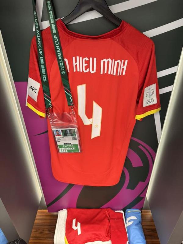 Hiểu Minh viết tâm thư vô cùng cảm động: ‘Rơi nước mắt không phải vì nỗi đau thể xác’- Ảnh 4. Hiểu Minh viết tâm thư vô cùng cảm động: ‘Rơi nước mắt không phải vì nỗi đau thể xác’- Ảnh 4.