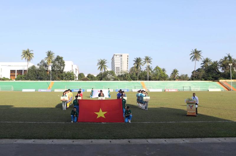 Khai mạc khu vực Duyên hải miền Trung: Lan tỏa không chỉ tình yêu bóng đá...- Ảnh 2. Khai mạc khu vực Duyên hải miền Trung: Lan tỏa không chỉ tình yêu bóng đá...- Ảnh 2.