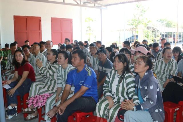 Bữa cơm khơi dậy khát vọng hoàn lương trong mỗi phạm nhân- Ảnh 6. Bữa cơm khơi dậy khát vọng hoàn lương trong mỗi phạm nhân- Ảnh 6.