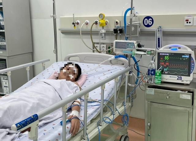 TP.HCM: Số ca mắc, tử vong do sốt xuất huyết nhiều nhất cả nước- Ảnh 1. TP.HCM: Số ca mắc, tử vong do sốt xuất huyết nhiều nhất cả nước- Ảnh 1.