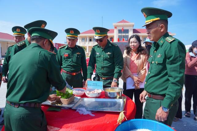  'Chung vị tết Việt - Gắn kết muôn miền' đang diễn ra tại 16 tỉnh, thành phố- Ảnh 3.