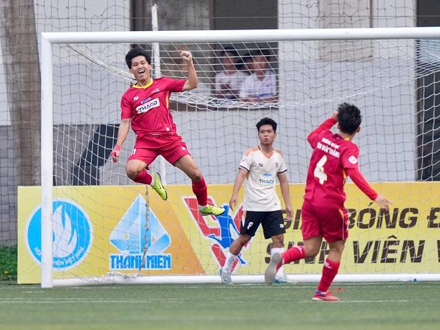 Hat - trick đặc biệt của Hoàng Sỹ Oai Tại TNSV THACO cup 2026 - Ảnh 1. Hat - trick đặc biệt của Hoàng Sỹ Oai Tại TNSV THACO cup 2026 - Ảnh 1.