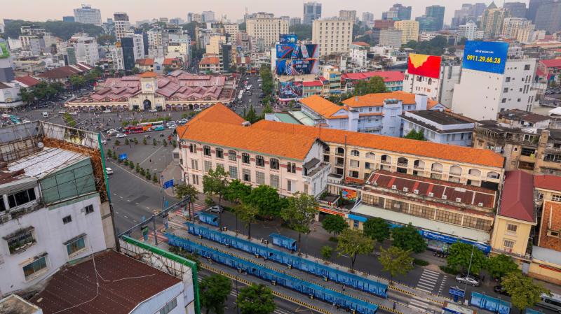 Tòa nhà cổ 111 năm tuổi gần chợ Bến Thành ở TP.HCM có gì đặc biệt?- Ảnh 9. Tòa nhà cổ 111 năm tuổi gần chợ Bến Thành ở TP.HCM có gì đặc biệt?- Ảnh 9.