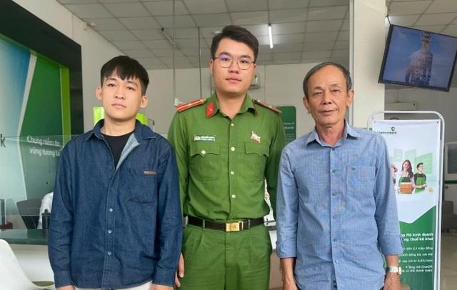 Chuyển nhầm 100 triệu đồng, người dân được công an giúp nhận lại- Ảnh 1. Chuyển nhầm 100 triệu đồng, người dân được công an giúp nhận lại- Ảnh 1.