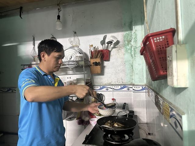 'Siêu phường' nhiều khu công nghiệp nhất: 5 mùa tết lỡ hẹn vì không đủ tiền- Ảnh 3. 'Siêu phường' nhiều khu công nghiệp nhất: 5 mùa tết lỡ hẹn vì không đủ tiền- Ảnh 3.