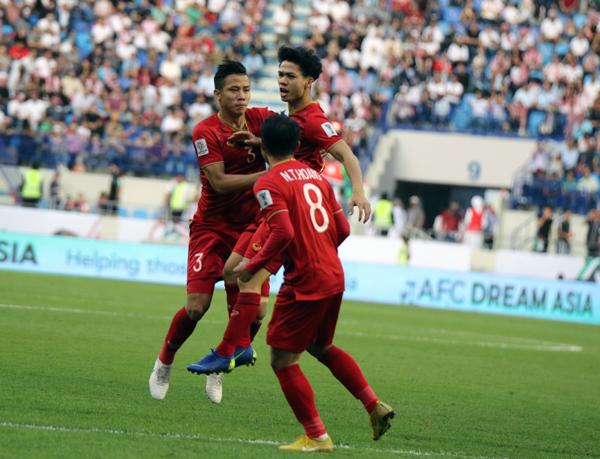 Đội tuyển Việt Nam 'dồn ép' Jordan ở Asian Cup 7 năm trước, đàn em U.23 tại sao không?- Ảnh 1.