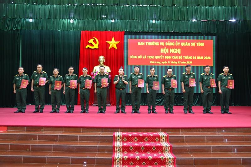 Vĩnh Long: Đưa sĩ quan quân đội chính quy về Ban chỉ huy quân sự cấp xã- Ảnh 1.