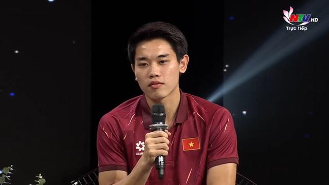 Cao Văn Bình thích bạn gái ‘cute’ một chút, Đình Bắc lần đầu kể lại pha ‘thanh minh’ với trọng tài- Ảnh 4. Cao Văn Bình thích bạn gái ‘cute’ một chút, Đình Bắc lần đầu kể lại pha ‘thanh minh’ với trọng tài- Ảnh 4.