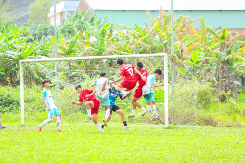 ĐH Duy Tân trẻ hóa lực lượng, sẵn sàng tạo bất ngờ ở TNSV THACO cup 2026- Ảnh 4. ĐH Duy Tân trẻ hóa lực lượng, sẵn sàng tạo bất ngờ ở TNSV THACO cup 2026- Ảnh 4.