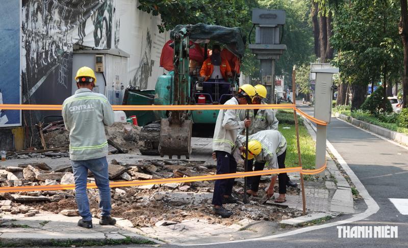Vì sao cần chiến lược bài bản khi tận dụng 'đất vàng' bỏ trống ở TP.HCM? - Ảnh 2. Vì sao cần chiến lược bài bản khi tận dụng 'đất vàng' bỏ trống ở TP.HCM? - Ảnh 2.