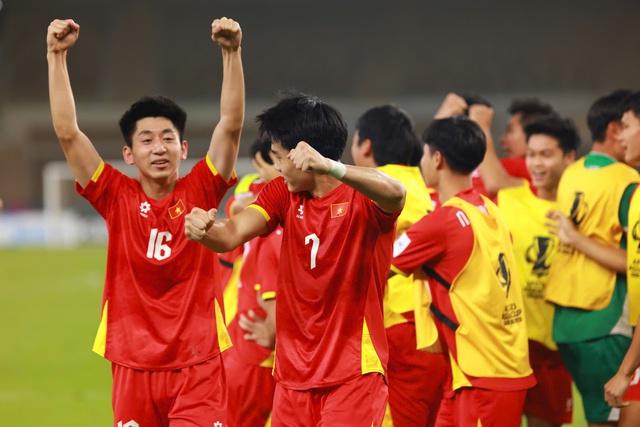 Thực hư chuyện U.23 Việt Nam được AFC thưởng hàng trăm tỉ đồng nếu vô địch châu Á: Điều lệ nói khác…- Ảnh 1. Thực hư chuyện U.23 Việt Nam được AFC thưởng hàng trăm tỉ đồng nếu vô địch châu Á: Điều lệ nói khác…- Ảnh 1.