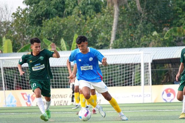 Cầu thủ 1,85 m ghi bàn thắng quý hơn vàng cho Trường ĐH Đồng Tháp tại TNSV THACO cup 2026- Ảnh 2. Cầu thủ 1,85 m ghi bàn thắng quý hơn vàng cho Trường ĐH Đồng Tháp tại TNSV THACO cup 2026- Ảnh 2.