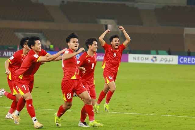 U.23 Việt Nam được thưởng bao nhiêu nếu vô địch hay á quân hoặc thứ ba châu Á, VFF nói gì?- Ảnh 1. U.23 Việt Nam được thưởng bao nhiêu nếu vô địch hay á quân hoặc thứ ba châu Á, VFF nói gì?- Ảnh 1.
