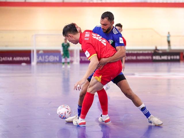HLV Giustozzi nói cực hay về trận thắng ngược Kuwait, futsal Việt Nam được khen hoàn hảo- Ảnh 2. HLV Giustozzi nói cực hay về trận thắng ngược Kuwait, futsal Việt Nam được khen hoàn hảo- Ảnh 2.