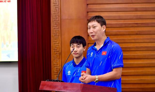 U.23 Trung Quốc ‘mổ băng’ U.23 Việt Nam thắng UAE, lập phương án nóng thắng bán kết- Ảnh 2. U.23 Trung Quốc ‘mổ băng’ U.23 Việt Nam thắng UAE, lập phương án nóng thắng bán kết- Ảnh 2.