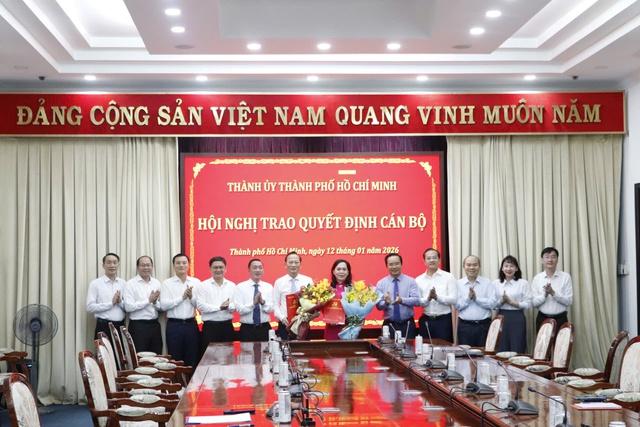 Ông Trần Văn Nam làm Bí thư Đảng ủy phường Xuân Hòa, TP.HCM- Ảnh 2. Ông Trần Văn Nam làm Bí thư Đảng ủy phường Xuân Hòa, TP.HCM- Ảnh 2.