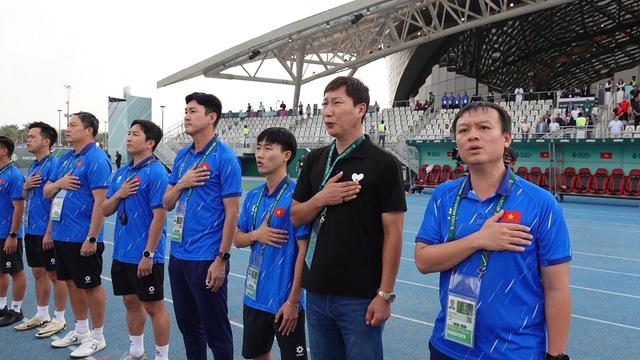 Cũng vẫn là phạt góc nhưng ‘nó’ lạ lắm, bảo sao U.23 Việt Nam được cả châu Á mê - Ảnh 2. Cũng vẫn là phạt góc nhưng ‘nó’ lạ lắm, bảo sao U.23 Việt Nam được cả châu Á mê - Ảnh 2.