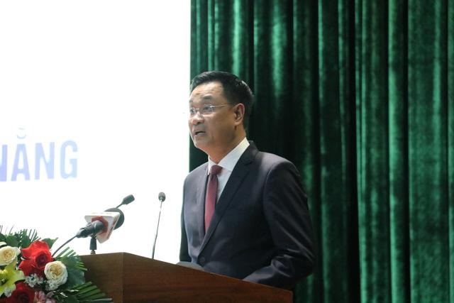 Bí thư Đà Nẵng: 'Đồng hành nhưng không buông lỏng, hỗ trợ nhưng không dung túng'- Ảnh 2. Bí thư Đà Nẵng: 'Đồng hành nhưng không buông lỏng, hỗ trợ nhưng không dung túng'- Ảnh 2.
