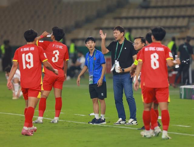 U.23 Việt Nam vào bán kết châu Á bất ngờ đứng tốp 1 sự kiện thể thao ở Indonesia, ‘đánh bật’ cả…- Ảnh 1.