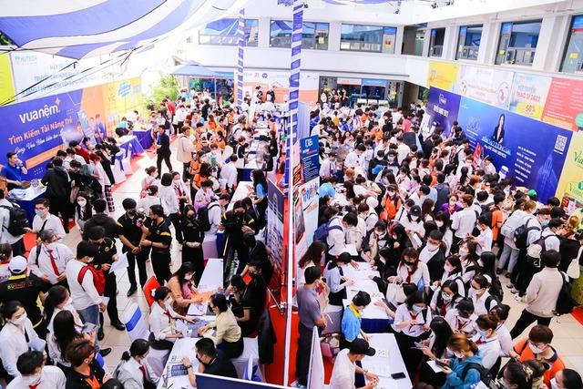 Giải bài toán 'nhân lực vàng' thất nghiệp: Kết nối cung - cầu trên thị trường lao động- Ảnh 1. Giải bài toán 'nhân lực vàng' thất nghiệp: Kết nối cung - cầu trên thị trường lao động- Ảnh 1.