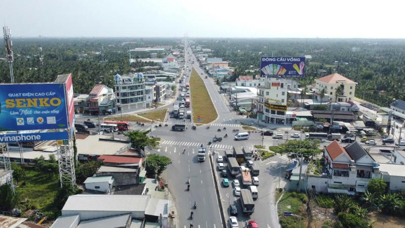 Xây cầu vượt ngã tư Đồng Tâm để giảm ùn tắc 'cửa ngõ' cầu Rạch Miễu 2- Ảnh 1.