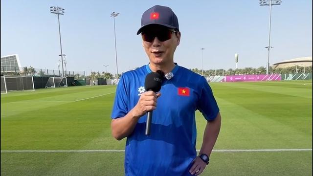 Không nghỉ ngơi, U.23 Việt Nam tập ngay cho bán kết: HLV Kim 'nhớ phở nhưng đợi xong 2 trận cuối’ - Ảnh 2. Không nghỉ ngơi, U.23 Việt Nam tập ngay cho bán kết: HLV Kim 'nhớ phở nhưng đợi xong 2 trận cuối’ - Ảnh 2.