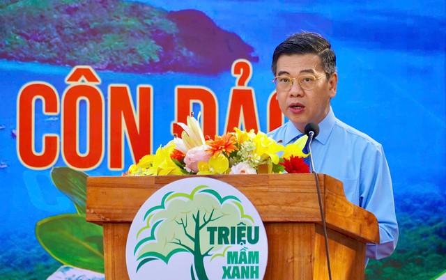 Đặc khu Côn Đảo khánh thành đường cờ, đường hoa trong dịp đặc biệt- Ảnh 2. Đặc khu Côn Đảo khánh thành đường cờ, đường hoa trong dịp đặc biệt- Ảnh 2.
