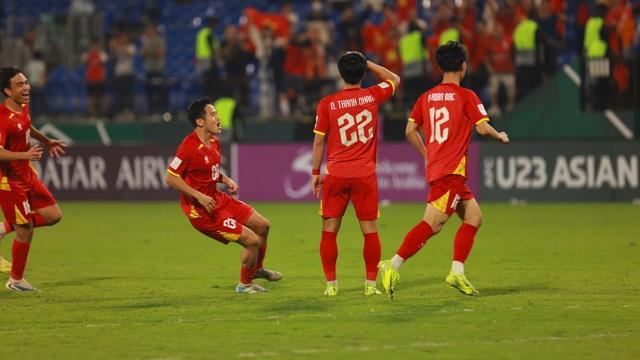 'Người không phổi' đóng đinh 2 chiến thắng cảm xúc cho U.23 Việt Nam: Quá xuất sắc- Ảnh 2. 'Người không phổi' đóng đinh 2 chiến thắng cảm xúc cho U.23 Việt Nam: Quá xuất sắc- Ảnh 2.