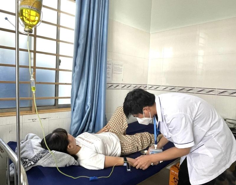 Vai trò gác cổng của trạm y tế trong hệ thống chăm sóc sức khỏe ban đầu - Ảnh 1. Vai trò gác cổng của trạm y tế trong hệ thống chăm sóc sức khỏe ban đầu - Ảnh 1.
