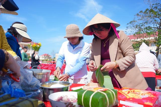  'Chung vị tết Việt - Gắn kết muôn miền' đang diễn ra tại 16 tỉnh, thành phố- Ảnh 2.