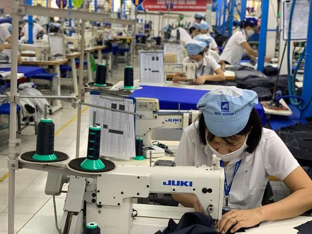 Mức lương tối thiểu năm 2026 giữa các vùng: Chênh lệch và quy định mới - Ảnh 1. Mức lương tối thiểu năm 2026 giữa các vùng: Chênh lệch và quy định mới - Ảnh 1.