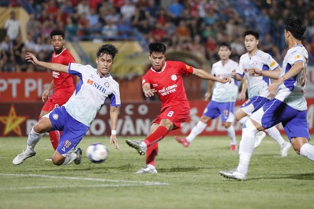 HAGL chạm trán nảy lửa Đà Nẵng: Thủ môn 1,91 m quyết đấu đồng đội U.23 Việt Nam- Ảnh 2.