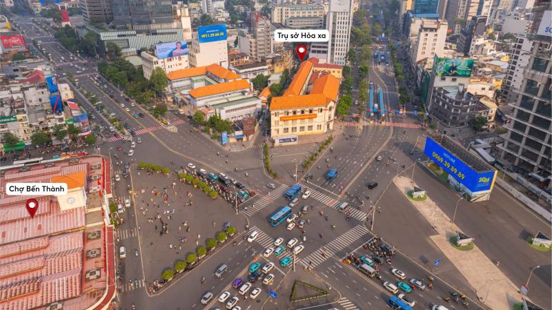 Tòa nhà cổ 111 năm tuổi gần chợ Bến Thành ở TP.HCM có gì đặc biệt?- Ảnh 4. Tòa nhà cổ 111 năm tuổi gần chợ Bến Thành ở TP.HCM có gì đặc biệt?- Ảnh 4.