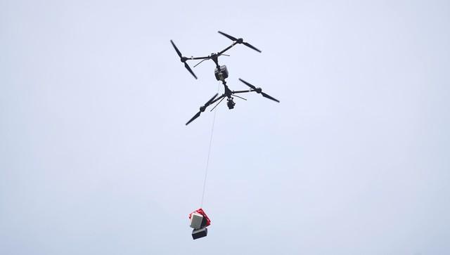 TP.HCM lần đầu thử nghiệm bay UAV giao hàng- Ảnh 4. TP.HCM lần đầu thử nghiệm bay UAV giao hàng- Ảnh 4.