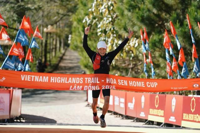 Kết thúc thành công giải chạy Vietnam Highlands Trail – Hoa Sen Home Cup Lâm Đồng 2026- Ảnh 3. Kết thúc thành công giải chạy Vietnam Highlands Trail – Hoa Sen Home Cup Lâm Đồng 2026- Ảnh 3.
